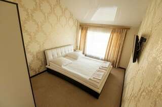 Гостиница Рай Иваново Стандартный двухместный номер с 1 кроватью-13